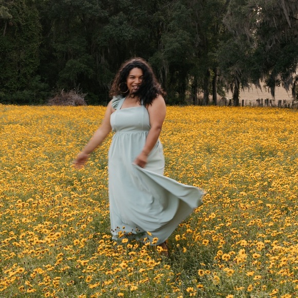 Mitilly (from amazon) a- line sleeveless green dress with tie back - Picture 3 of 4